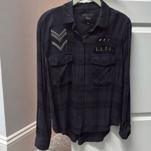 Rails flannel top with studs and patches (black and charcoal)